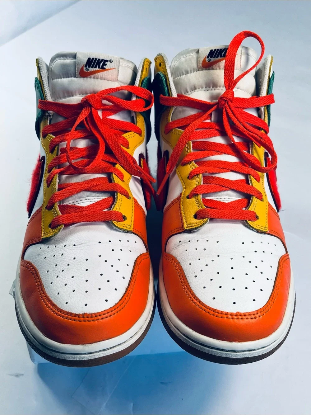 Nike Dunk vibrant nike